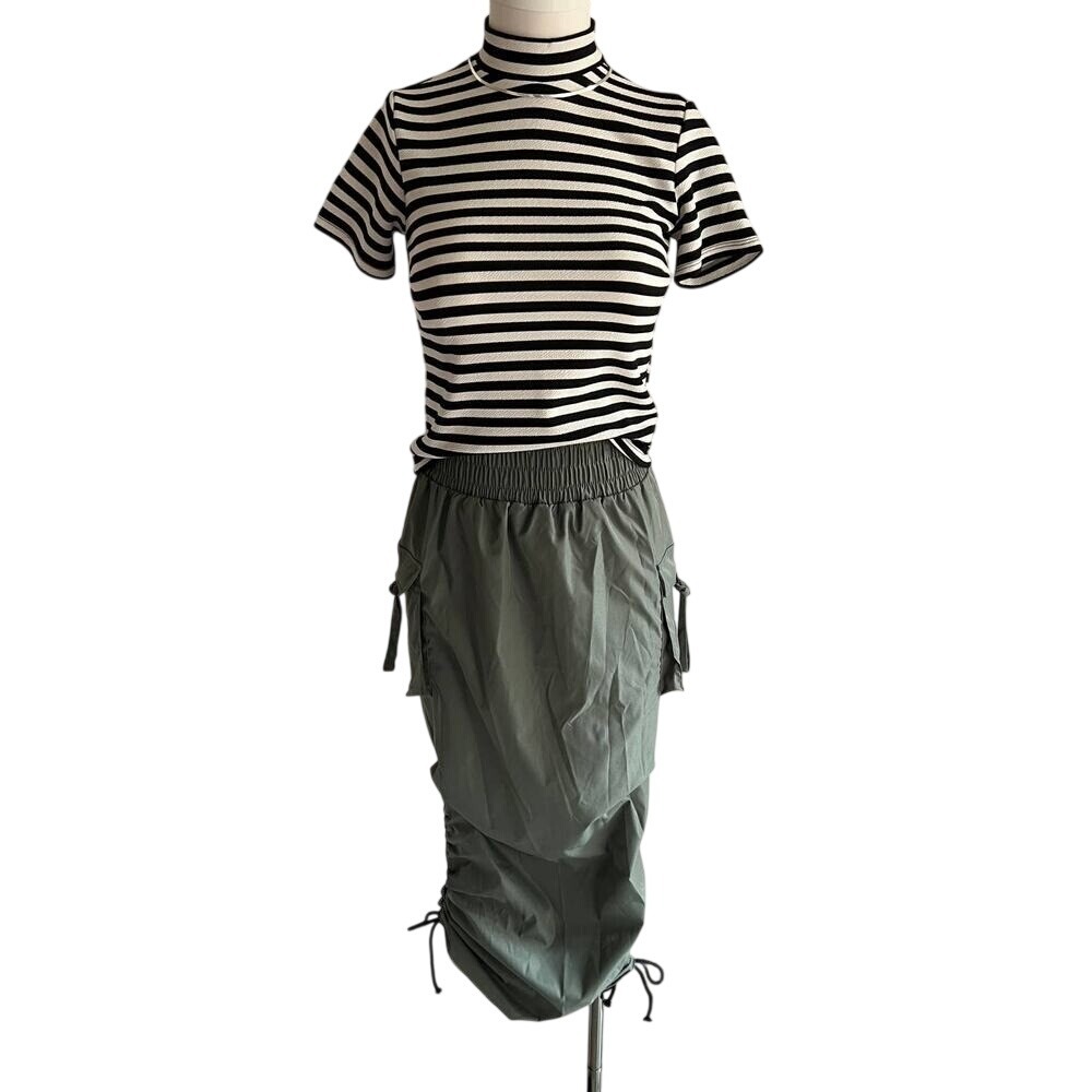 AKIRA Olive Utility Skirt Size Small